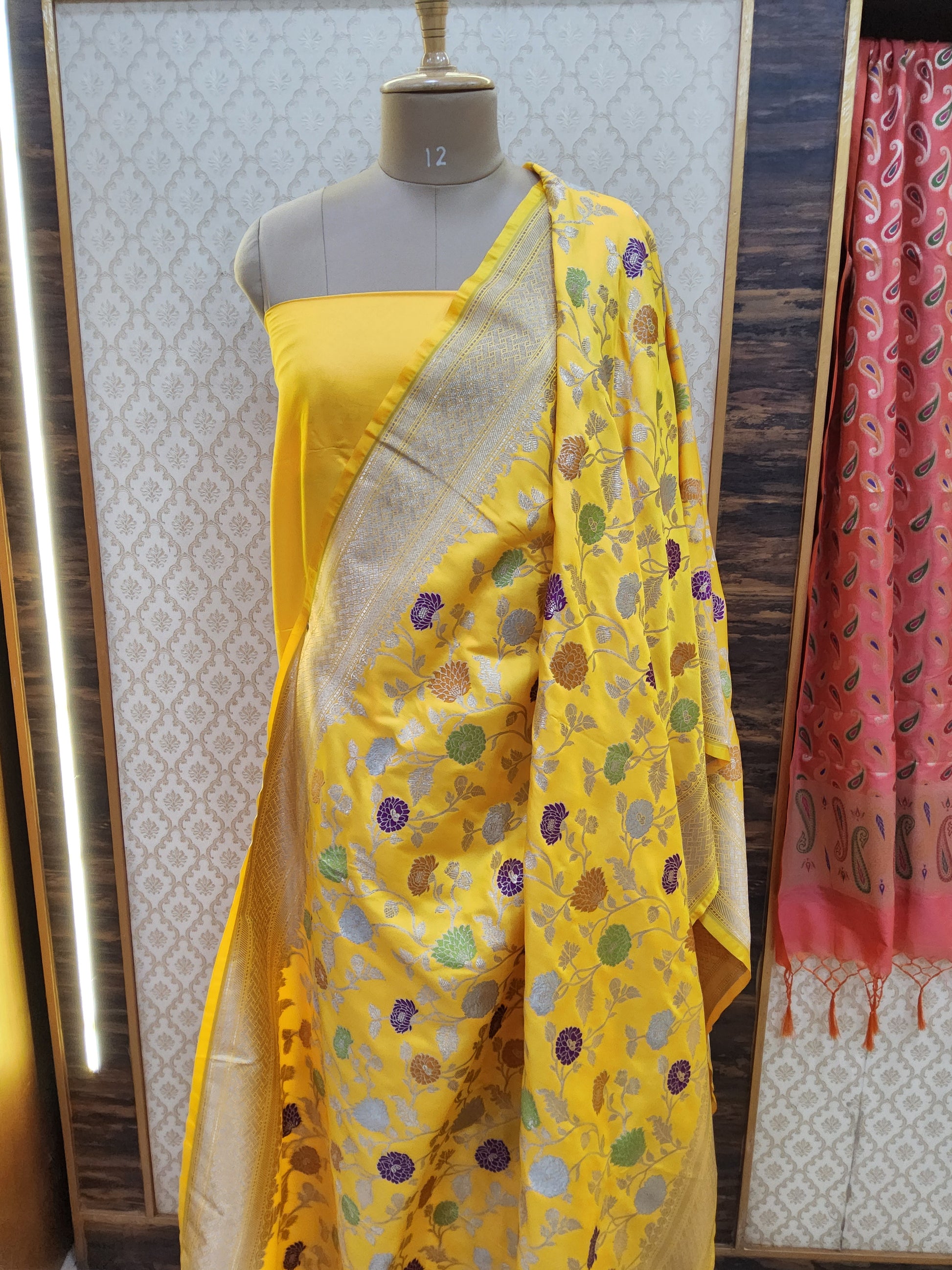 Banarasi Semi Katan Saree ( mashru)