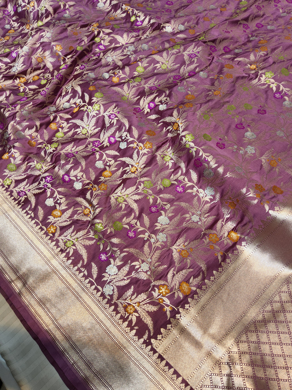 Banarasi Semi Katan Saree ( mashru)